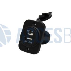 Cargador USB Cuad.C/Base Doble Entrada 24V 5V 1A/2.1A Imp.